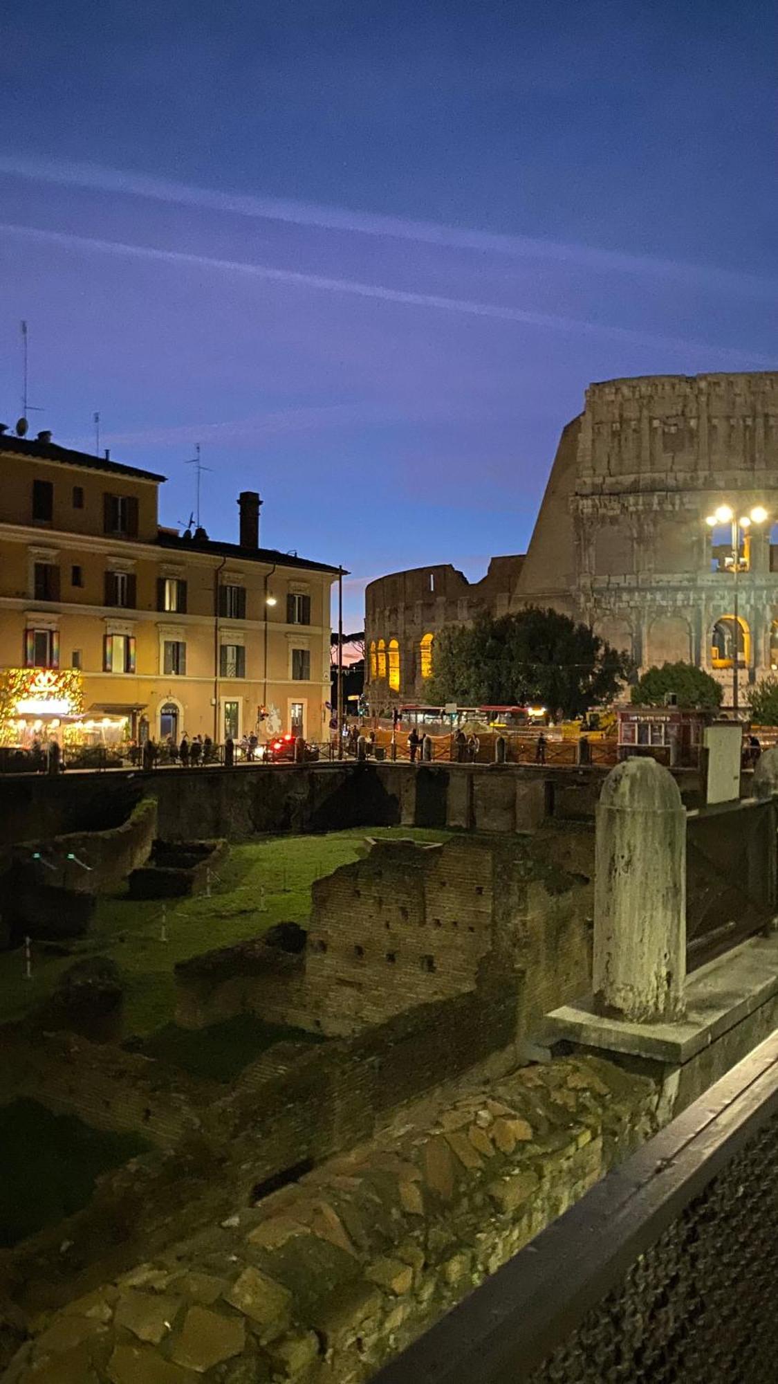 Al Colosseo Appartamento Vintage โรม ภายนอก รูปภาพ